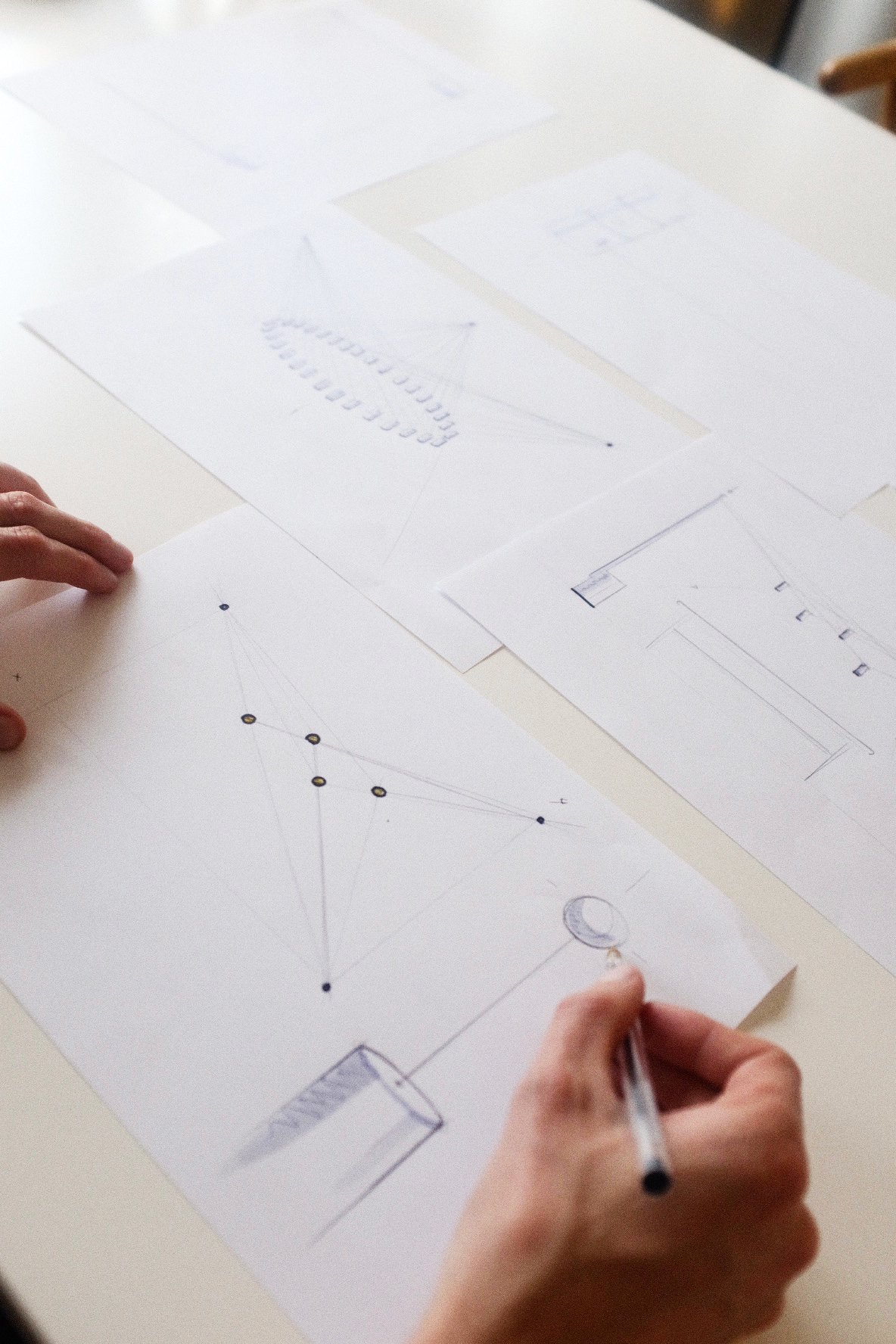 Hand sketches — three-point suspension studies